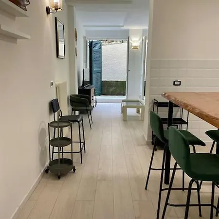 Trilocale Con Piscina Chiavari