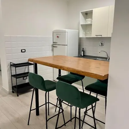 Trilocale Con Piscina * Chiavari
