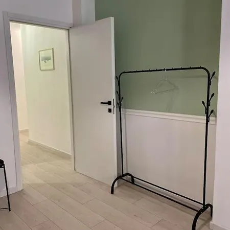 Trilocale Con Piscina Apartmán