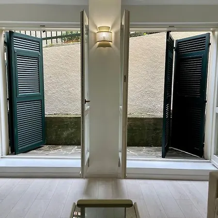 Trilocale Con Piscina Apartmán *